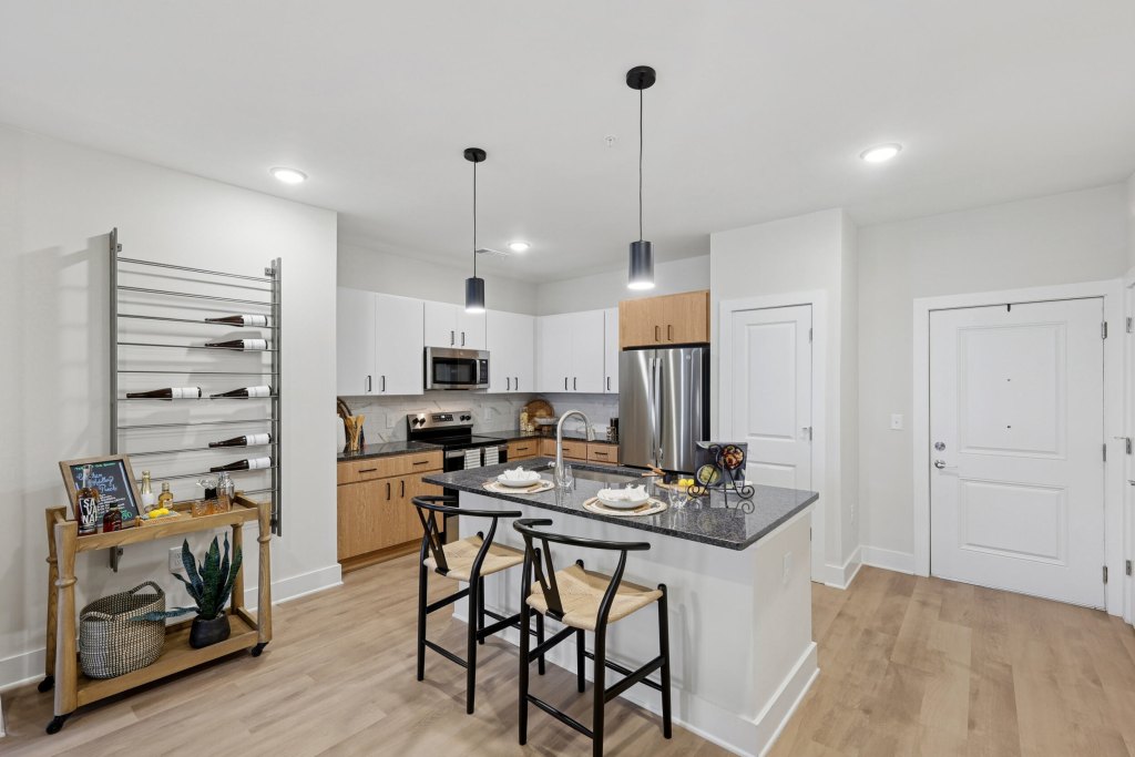 monument at pooler model reshoot 7 1 1